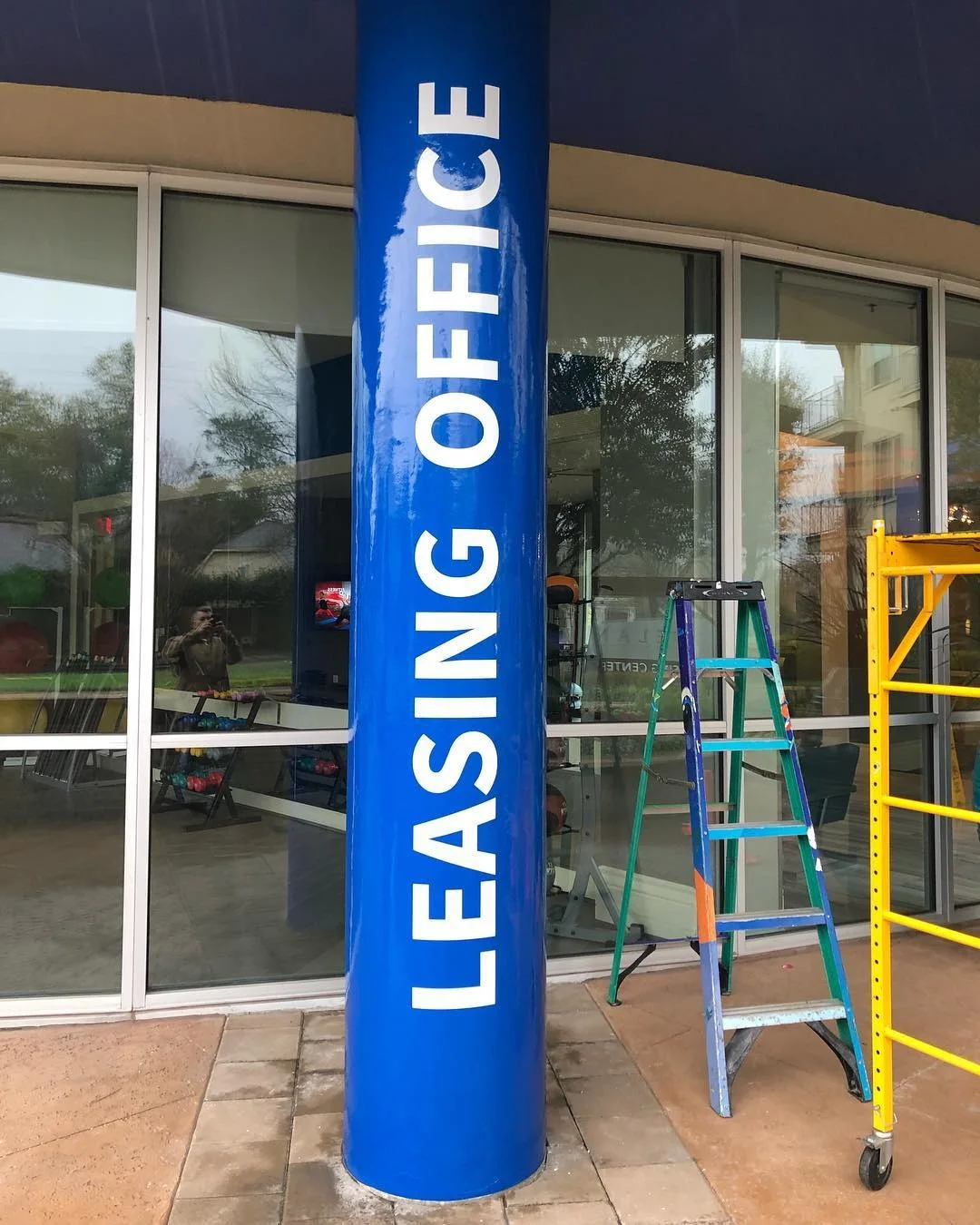 Leasing Office Architectural Column Wrap for Multifamily Leasing Center — Commercial Signage installed by Stingray Signs LLC